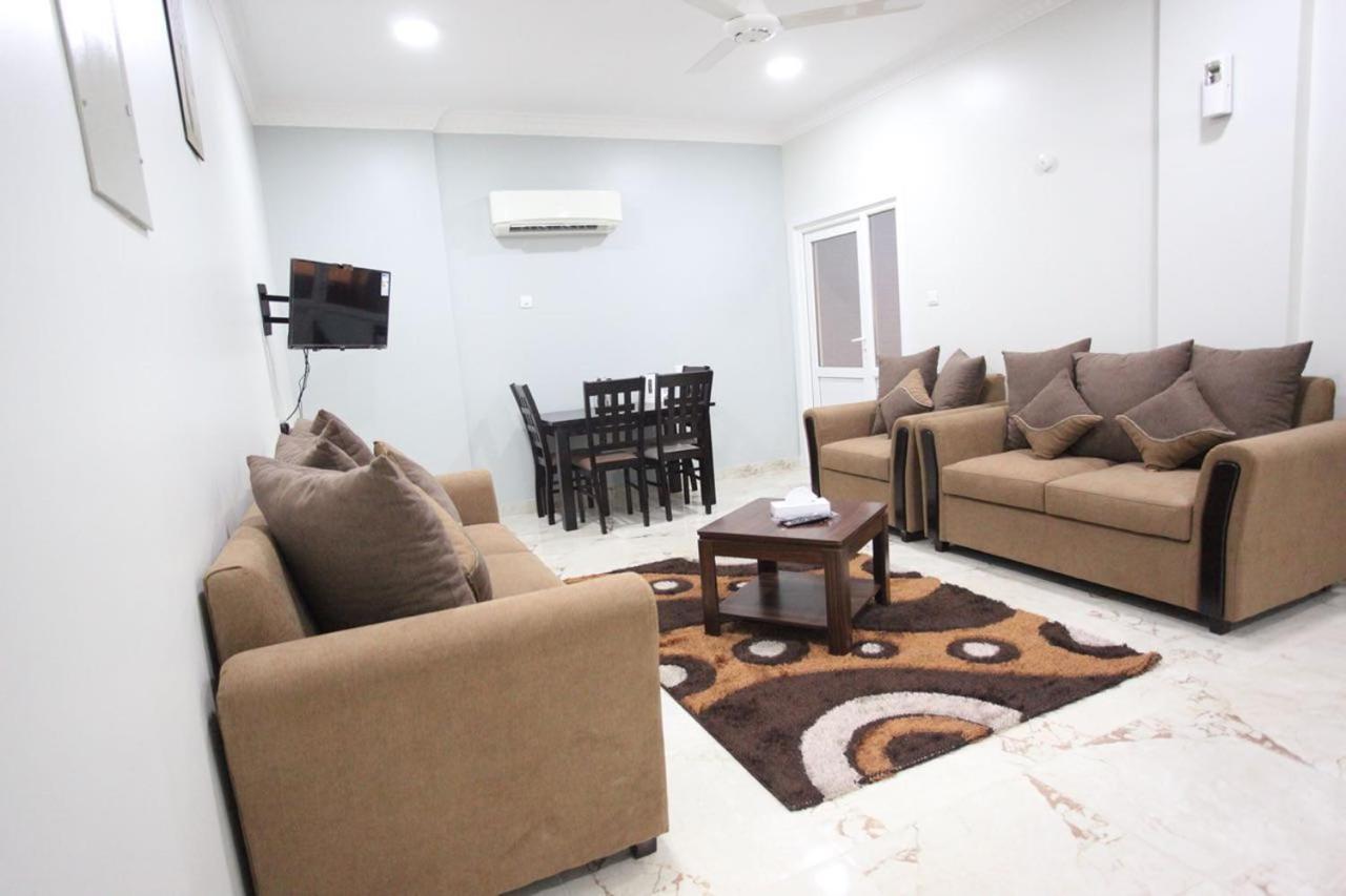 Almanzel Hotel Apartments Muscat Exterior photo