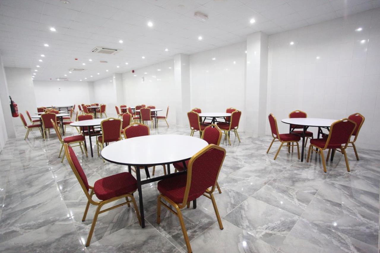 Almanzel Hotel Apartments Muscat Exterior photo